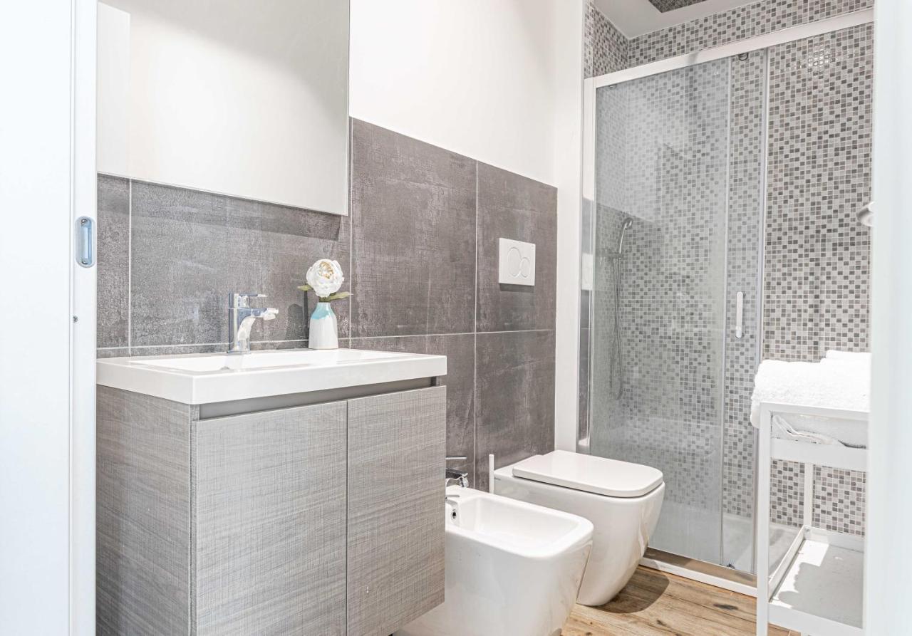 Luxnest I Porta Nuova - Via Pirelli * Mailand